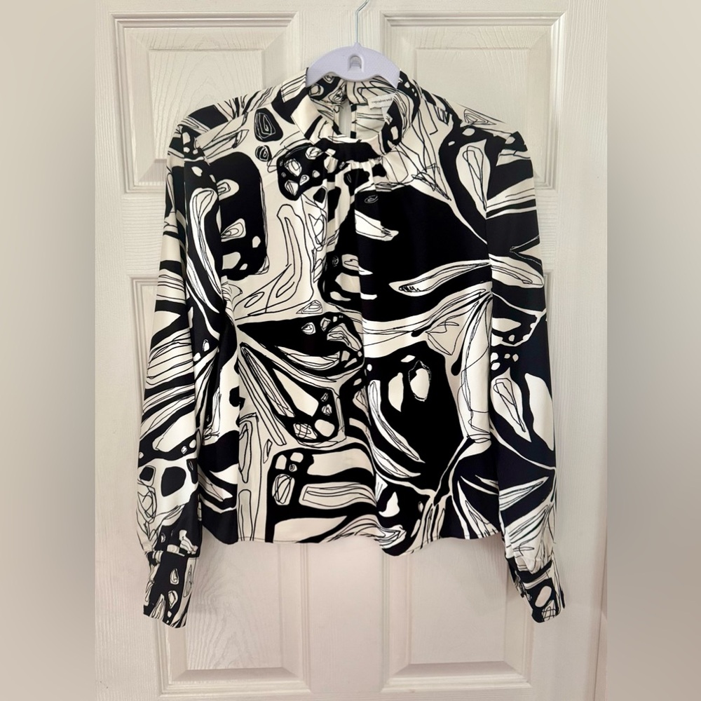 Cupcakes & Cashmere women's long-sleeve blouse medium